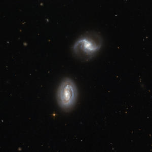 галактики близнецы MRK 1034